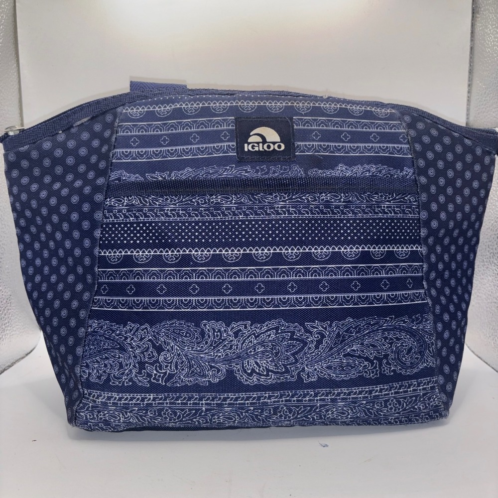 Igloo Insulated Lunch Tote Bag Blue Paisley Pattern Soft Side Cooler 9 Can‎